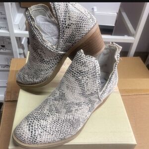 Brand Very G- Megan White